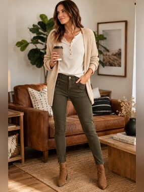 Banana Republic | Moto Style | Olive Green Pants | Size 6